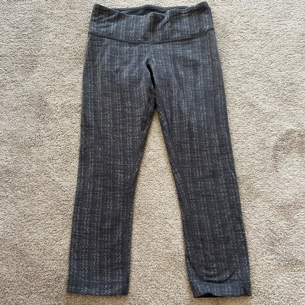 Lululemon Gray Patterned Leggings